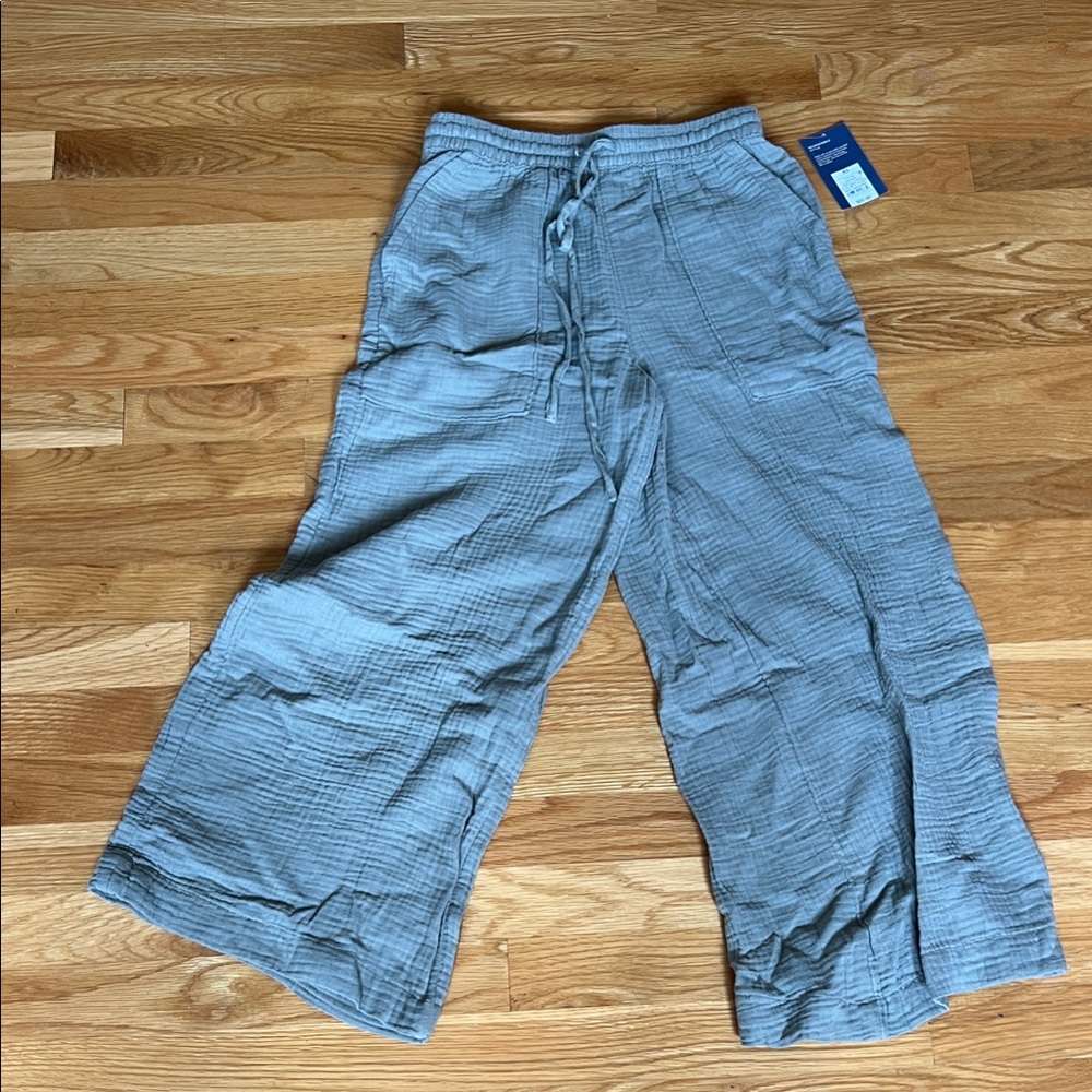 Universal Thread Olive Green Gauze  Wide Leg Pants with Pockets